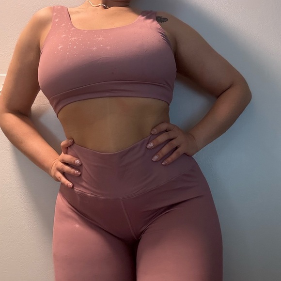 Dusty Pink Sports Bra and Leggings Gym Set - Picture 2 of 6